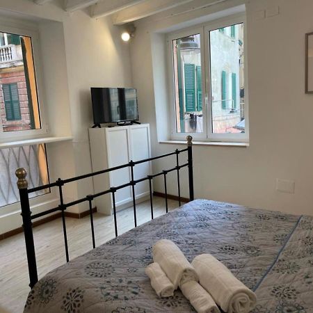 Travi E Grigio Studio Maddalena - Genovainrelax Génova Exterior foto